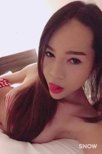 jeen-bangkok-ladyboy-massage-03